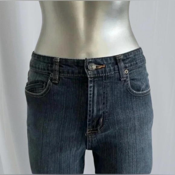 ✨HOST PICK✨✅Chico’s Platinum Jeans - Picture 4 of 16